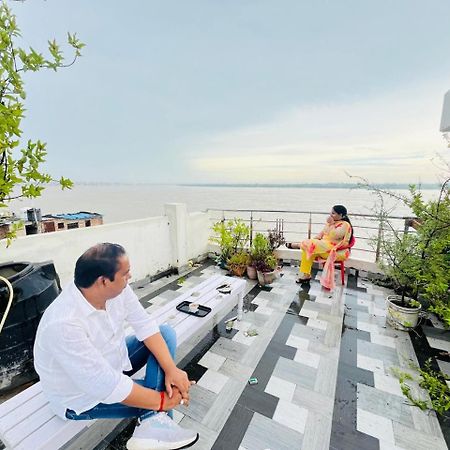 ורנאסי River View Paying Guest House מראה חיצוני תמונה