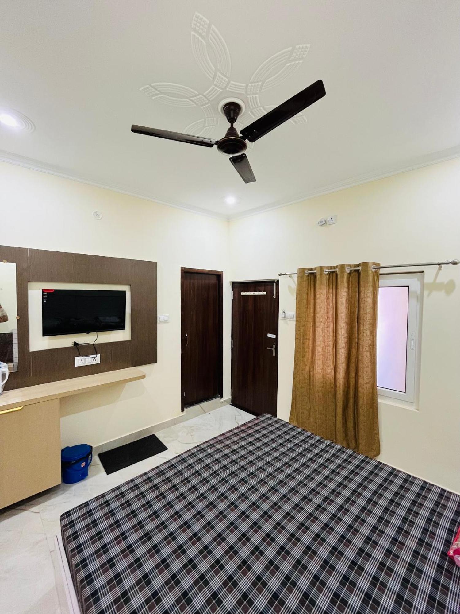 ורנאסי River View Paying Guest House מראה חיצוני תמונה